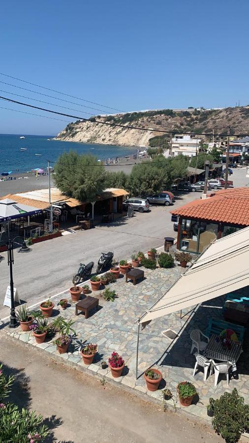 Sindonia Beach Apartment'S Psari Forada Exterior foto